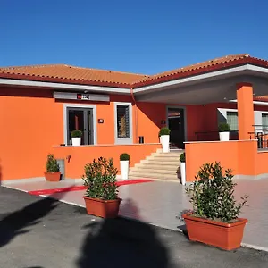 https://hotel-325-tor-vergata.it-romehotels.com